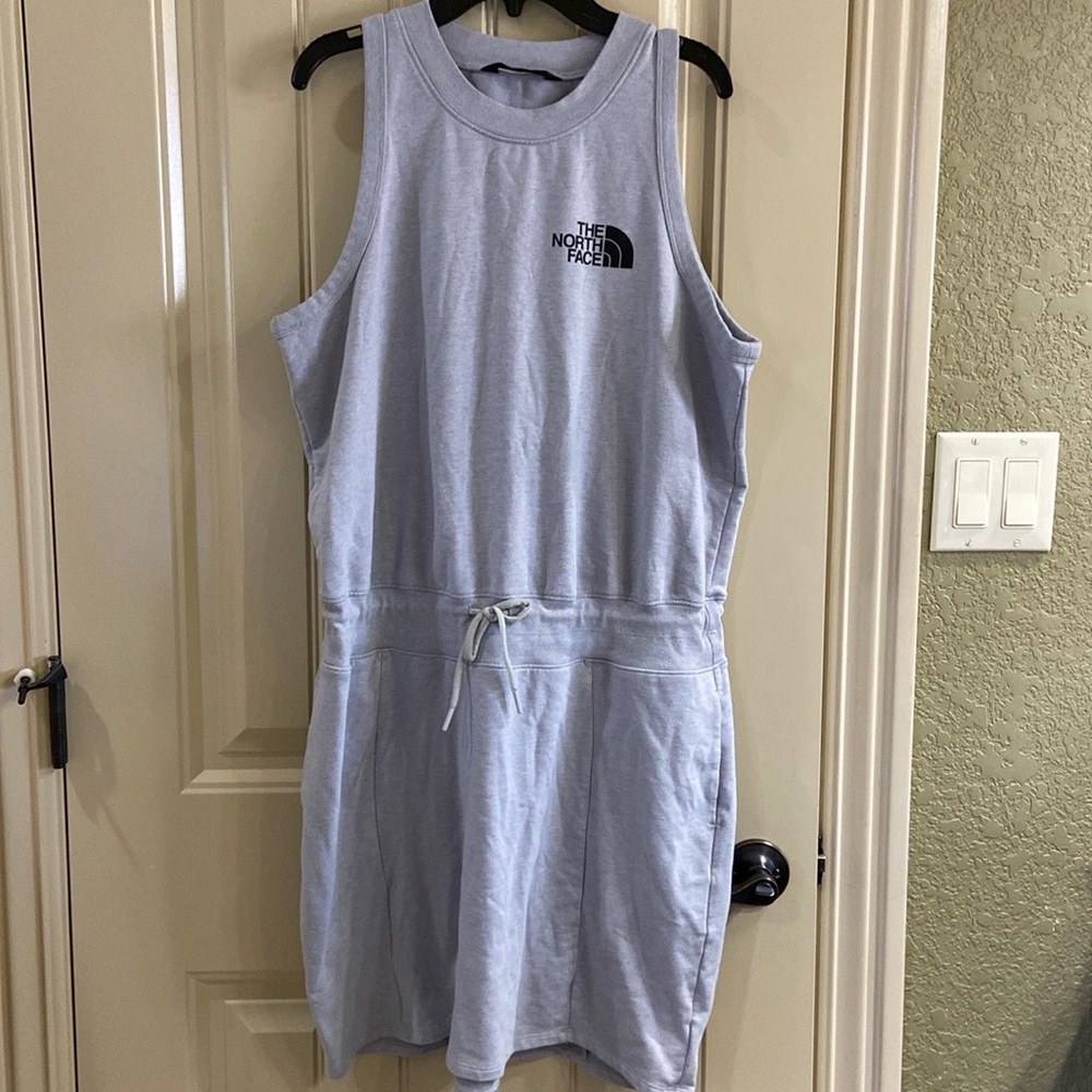 Pullover Athletic Dress by The NorthFace Brand.  EUC! - Picture 2 of 16